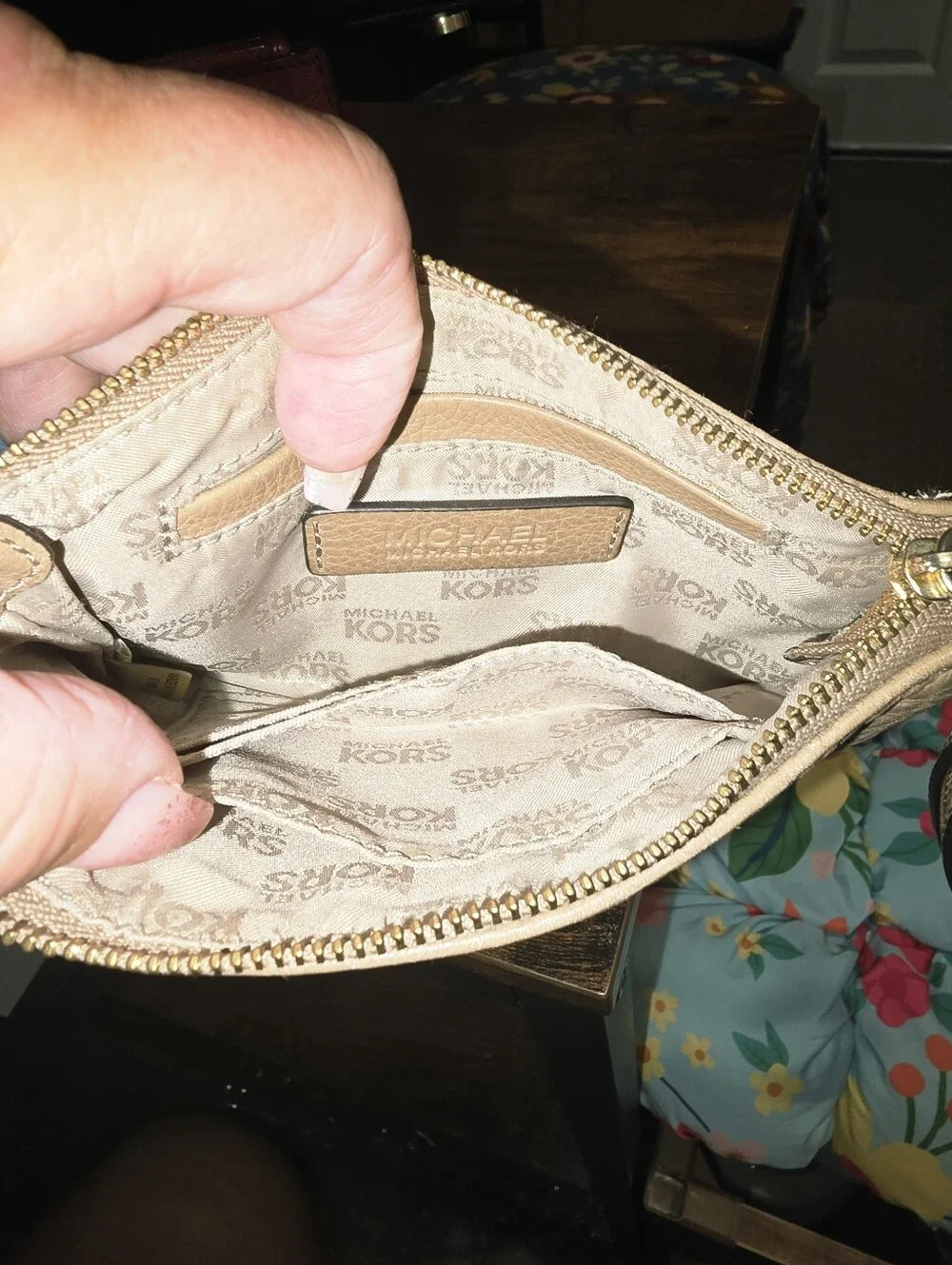 Michael Kors Bundle - Picture 4 of 16